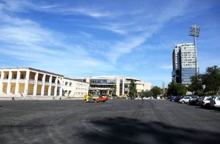 Sheshi Italia kthehet ne parking publik, 100 leke ne dite